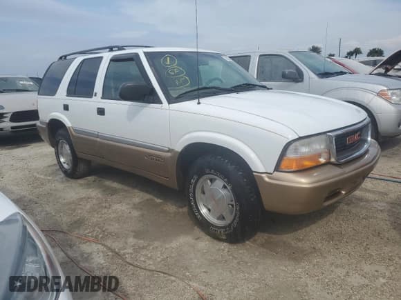 ✅ 2000 GMC Jimmy SL • VIN: 1GKCS13W4Y2106047 • Lot: 75257184. Listed on Copart with 73,571 mi. Free auction sales archive from the USA and detailed vehicle history report at DreamBid. Image 4.