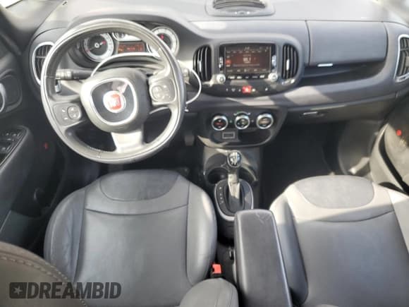 ✅ 2016 FIAT 500L Trekking • VIN: ZFBCFADH4GZ037983 • Lot: 50938025. Listed on Copart with 99,256 mi. Free auction sales archive from the USA and detailed vehicle history report at DreamBid. Image 8.