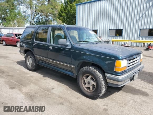 ✅ 1994 Ford Explorer Eddie Bauer • VIN: 1FMDU34X5RUB79510 • Lot: 71007074. Wystawiony na Copart z przebiegiem 39 345 mil. Bezpłatny archiwum sprzedaży aukcyjnych z USA i szczegółowy raport historii pojazdu na DreamBid. Zdjęcie 4.