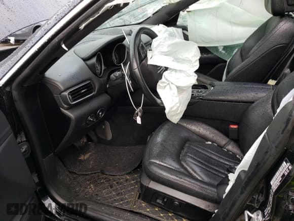 ✅ 2020 Maserati Levante S • VIN: ZN661YUA6LX344595 • Лот: 82398973. Опубликован ранее на Copart с пробегом 71 764 миль. Бесплатный доступ к архиву аукционных продаж из США и подробный отчёт об истории автомобиля на DreamBid. Изображение 7.