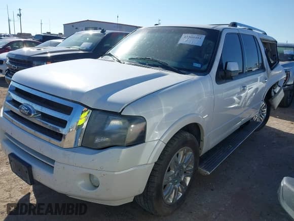 ✅ 2014 Ford Expedition Max Limited • VIN: 1FMJK1K55EEF22948 • Lot: 43300484. Listed on IAAI with 143,376 mi. Free auction sales archive from the USA and detailed vehicle history report at DreamBid. Image 2.