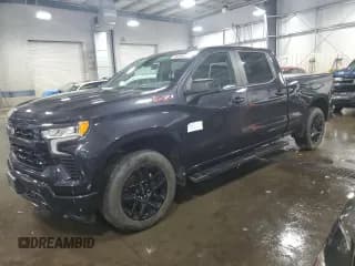 ✅ 2022 Chevrolet Silverado 1500 RST • VIN: 3GCUDEET9NG688590 • Lot: 65998845. Wystawiony na Copart z przebiegiem 50 505 mil. Bezpłatny archiwum sprzedaży aukcyjnych z USA i szczegółowy raport historii pojazdu na DreamBid. Zdjęcie 1.
