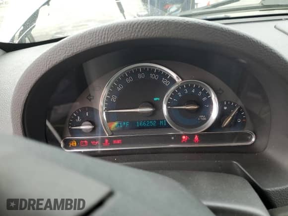 ✅ 2007 Chevrolet HHR LT • VIN: 3GNDA23D17S608774 • Лот: 82336594. Размещён на Copart с пробегом 166 252 миль миль. Получите бесплатный доступ к архиву аукционных продаж из США и посмотрите подробный отчёт об истории автомобиля на DreamBid. Изображение 9.