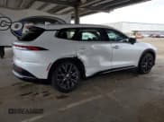 ✅ 2025 Toyota Crown XLE • VIN: JTDACAAJ5S3011795 • Lot: 90110955. Wystawiony na Copart z przebiegiem 2 592 mil. Bezpłatny archiwum sprzedaży aukcyjnych z USA i szczegółowy raport historii pojazdu na DreamBid. Zdjęcie 3.