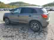 2018 Mitsubishi Outlander ES with VIN JA4AR3AU3JZ028945, listed as a Copart auction lot 84948745 with 117,197 mi miles and Salvage title. Bid and sale history available at DreamBid. Image 2.