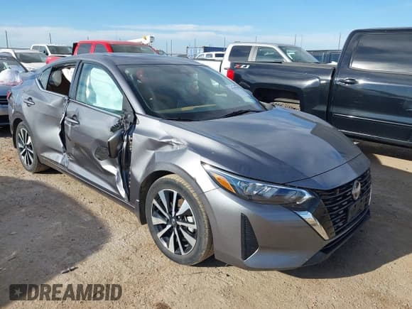 ✅ 2024 Nissan Sentra SV • VIN: 3N1AB8CV6RY201346 • Lot: 43295399. Wystawiony na IAAI z przebiegiem 33 916 mil. Bezpłatny archiwum sprzedaży aukcyjnych z USA i szczegółowy raport historii pojazdu na DreamBid. Zdjęcie 1.