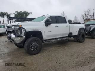 2020 Chevrolet Silverado 3500HD LTZ с VIN 1GC4YUEY7LF279125, выставлен на аукционе Copart как лот 48917435 с пробегом 71 283 миль миль и Списание • Salvage title. История ставок и продаж доступна на DreamBid. Изображение 1.