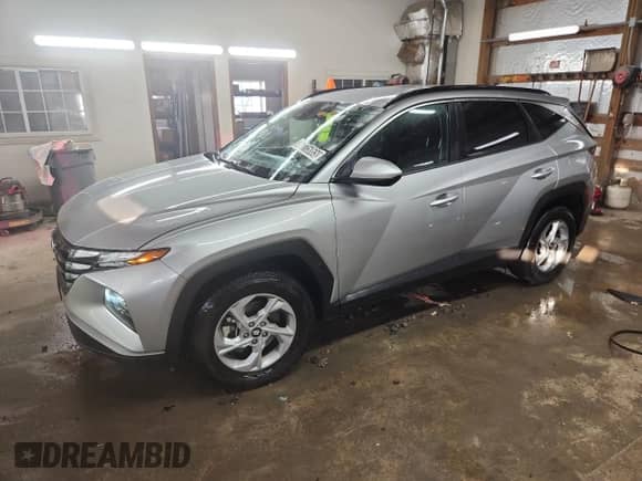 ✅ 2024 Hyundai Tucson SEL • VIN: 5NMJBCDE2RH327373 • Лот: 87115065. Опубликован ранее на Copart с пробегом 55 227 миль. Бесплатный доступ к архиву аукционных продаж из США и подробный отчёт об истории автомобиля на DreamBid. Изображение 1.