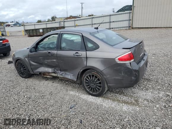 ✅ 2010 Ford Focus SES • VIN: 1FAHP3GN6AW281081 • Лот: 89736105. Опубликован ранее на Copart с пробегом 195 801 миль. Бесплатный доступ к архиву аукционных продаж из США и подробный отчёт об истории автомобиля на DreamBid. Изображение 2.