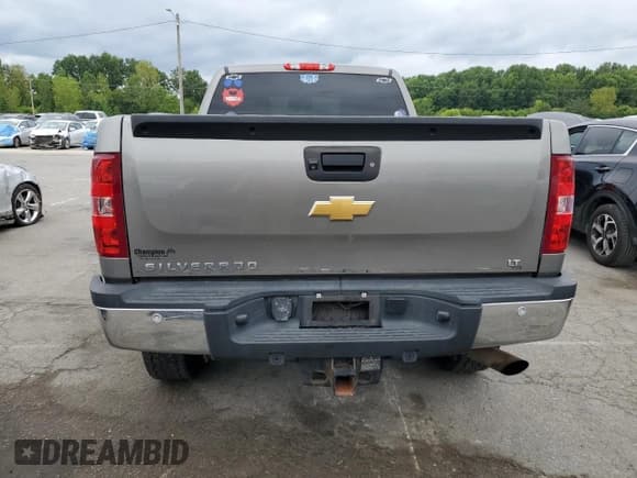 ✅ 2012 Chevrolet Silverado 2500HD • VIN: 1GC2KXEG8CZ306901 • Lot: 69229545. Listed on Copart with 174,843 mi. Free auction sales archive from the USA and detailed vehicle history report at DreamBid. Image 6.