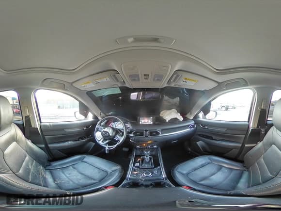 ✅ 2019 Mazda CX-5 Grand Touring • VIN: JM3KFBDM1K1569606 • Лот: 90866455. Опубликован ранее на Copart с пробегом 97 882 миль. Бесплатный доступ к архиву аукционных продаж из США и подробный отчёт об истории автомобиля на DreamBid. Изображение 16.