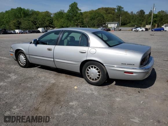 ✅ 1999 Buick Park Avenue • VIN: 1G4CW52K6X4632135 • Лот: 55511075. Опубликован ранее на Copart с пробегом 162 244 миль. Бесплатный доступ к архиву аукционных продаж из США и подробный отчёт об истории автомобиля на DreamBid. Изображение 2.