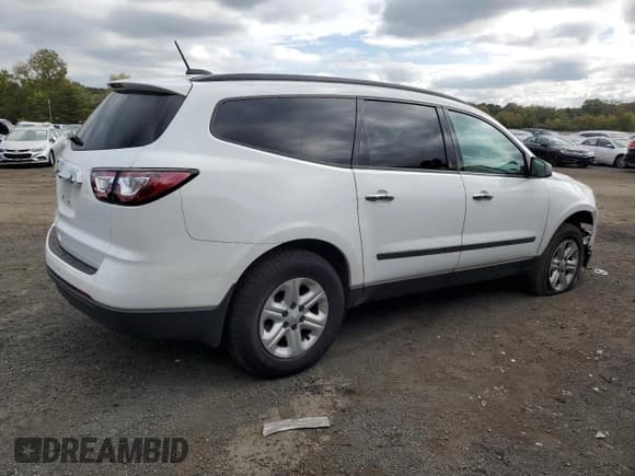 ✅ 2017 Chevrolet Traverse LS • VIN: 1GNKVFED1HJ323334 • Lot: 72435384. Wystawiony na Copart z przebiegiem 115 759 mil. Bezpłatny archiwum sprzedaży aukcyjnych z USA i szczegółowy raport historii pojazdu na DreamBid. Zdjęcie 3.