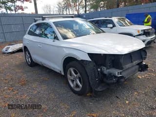 ✅ 2021 Audi Q5 Premium • VIN: WA1AAAFY2M2080586 • Lot: 43639017. Listed on IAAI with 64,184 mi. Free auction sales archive from the USA and detailed vehicle history report at DreamBid. Image 1.