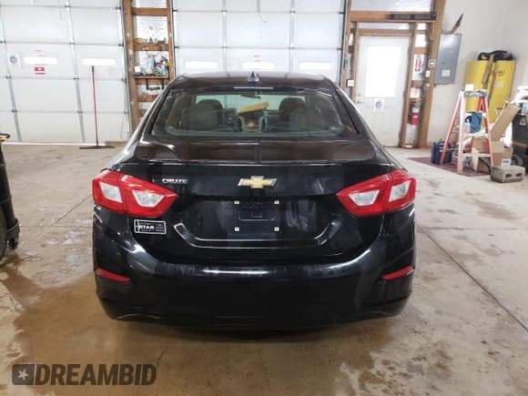 ✅ 2016 Chevrolet Cruze LS • VIN: 1G1BC5SMXG7246366 • Lot: 36322553. Listed on Copart with 92,427 mi. Free auction sales archive from the USA and detailed vehicle history report at DreamBid. Image 6.