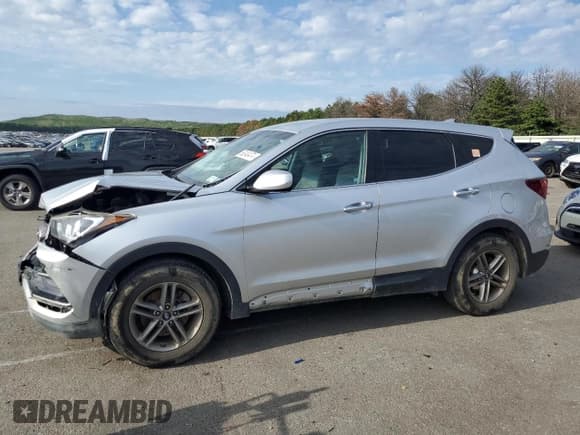 ✅ 2017 Hyundai Santa Fe 2.4L • VIN: 5XYZTDLB1HG392110 • Лот: 68240474. Опубликован ранее на Copart с пробегом 110 793 миль. Бесплатный доступ к архиву аукционных продаж из США и подробный отчёт об истории автомобиля на DreamBid. Изображение 1.