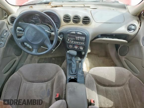 ✅ 2002 Pontiac Grand Am SE1 • VIN: 1G2NF52F62C150722 • Lot: 84411095. Listed on Copart with 152,440 mi. Free auction sales archive from the USA and detailed vehicle history report at DreamBid. Image 8.