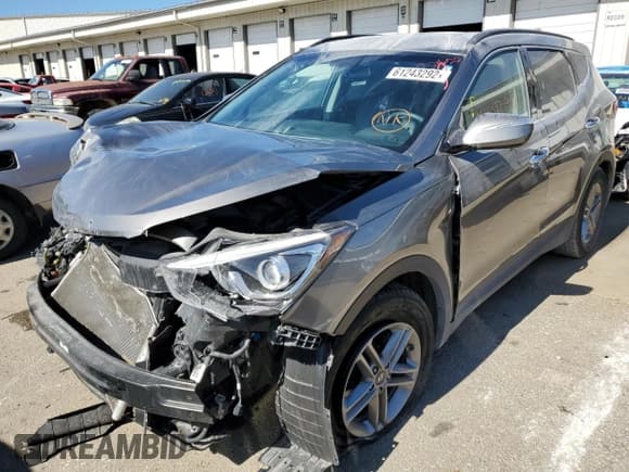 ✅ 2018 Hyundai Santa Fe 2.4L • VIN: 5NMZUDLB5JH073608 • Лот: 61243292. Опубликован ранее на Copart с пробегом 43 386 миль. Бесплатный доступ к архиву аукционных продаж из США и подробный отчёт об истории автомобиля на DreamBid. Изображение 2.