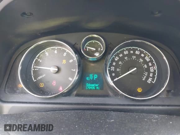 ✅ 2013 Chevrolet Captiva Sport LS • VIN: 3GNFL2EK1DS521001 • Lot: 42072017. Wystawiony na IAAI z przebiegiem 179 435 mil. Bezpłatny archiwum sprzedaży aukcyjnych z USA i szczegółowy raport historii pojazdu na DreamBid. Zdjęcie 7.