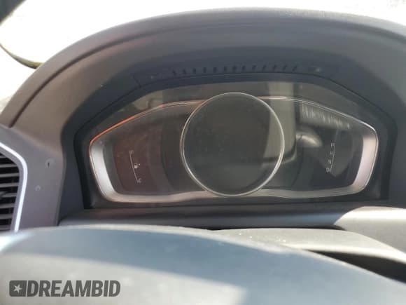 ✅ 2016 Volvo XC60 T6 Drive-E • VIN: YV449MRK3G2876902 • Lot: 69394965. Listed on Copart with Not provided. Free auction sales archive from the USA and detailed vehicle history report at DreamBid. Image 9.