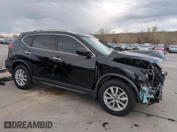 ✅ 2020 Nissan Rogue SV • VIN: KNMAT2MV7LP511150 • Lot: 53294225. Wystawiony na Copart z przebiegiem 50 650 mil. Bezpłatny archiwum sprzedaży aukcyjnych z USA i szczegółowy raport historii pojazdu na DreamBid. Zdjęcie 4.