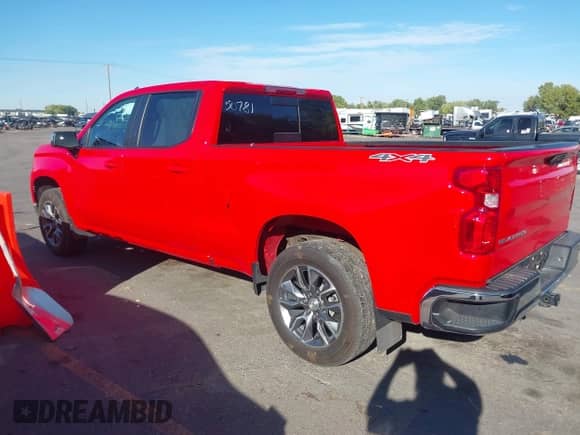 2024 Chevrolet Silverado 1500 LT с VIN 3GCUDDED0RG230008, выставлен на аукционе IAAI как лот 43320726 с пробегом 6 484 миль миль и . История ставок и продаж доступна на DreamBid. Изображение 3.