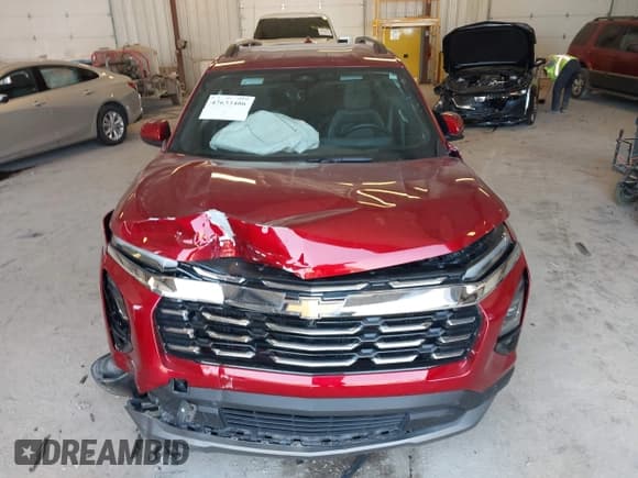 ✅ 2025 Chevrolet Equinox AWD LT • VIN: 3GNAXPEG2SL162773 • Lot: 42633486. Wystawiony na IAAI z przebiegiem 9 758 mil. Bezpłatny archiwum sprzedaży aukcyjnych z USA i szczegółowy raport historii pojazdu na DreamBid. Zdjęcie 12.