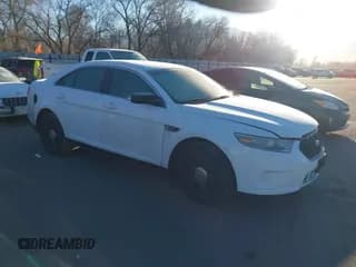 ✅ 2013 Ford Police Interceptor • VIN: 1FAHP2M89DG132381 • Lot: 41390079. Listed on IAAI with 191,827 mi. Free auction sales archive from the USA and detailed vehicle history report at DreamBid. Image 1.