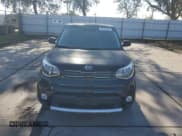 ✅ 2018 Kia Soul + • VIN: KNDJP3A58J7891174 • Лот: 92429495. Опубликован ранее на Copart с пробегом 84 883 миль. Бесплатный доступ к архиву аукционных продаж из США и подробный отчёт об истории автомобиля на DreamBid. Изображение 5.