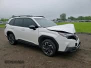 ✅ 2025 Subaru Forester Limited • VIN: JF2SLDNC6SH403075 • Лот: 57967585. Опубликован ранее на Copart с пробегом 12 612 миль. Бесплатный доступ к архиву аукционных продаж из США и подробный отчёт об истории автомобиля на DreamBid. Изображение 14.