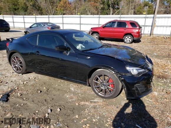 ✅ 2020 Subaru BRZ Limited • VIN: JF1ZCAC17L9702458 • Lot: 78135973. Wystawiony na Copart z przebiegiem 20 697 mil. Bezpłatny archiwum sprzedaży aukcyjnych z USA i szczegółowy raport historii pojazdu na DreamBid. Zdjęcie 4.