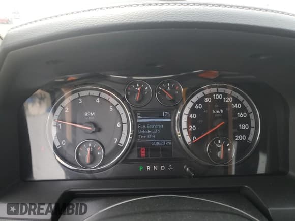 ✅ 2010 Dodge 1500 SLT • VIN: 1D7RV1CT4AS188991 • Lot: 60319685. Wystawiony na Copart z przebiegiem 201 629 mil. Bezpłatny archiwum sprzedaży aukcyjnych z USA i szczegółowy raport historii pojazdu na DreamBid. Zdjęcie 9.