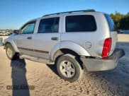 ✅ 2005 Dodge Durango SXT • VIN: 1D4HD38N25F506722 • Lot: 82744065. Wystawiony na Copart z przebiegiem 233 801 mil. Bezpłatny archiwum sprzedaży aukcyjnych z USA i szczegółowy raport historii pojazdu na DreamBid. Zdjęcie 2.