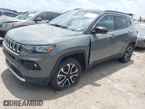 ✅ 2023 Jeep Compass Limited • VIN: 3C4NJDCN4PT523228 • Lot: 42555447. Wystawiony na IAAI z przebiegiem 57 684 mil. Bezpłatny archiwum sprzedaży aukcyjnych z USA i szczegółowy raport historii pojazdu na DreamBid. Zdjęcie 18.