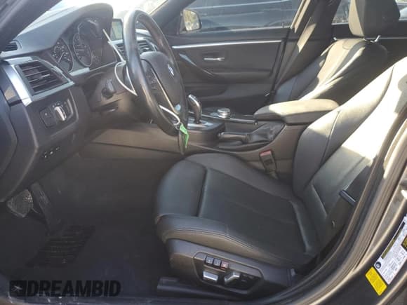 ✅ 2019 BMW 4 Series 430i • VIN: WBA4J1C59KBM14359 • Лот: 90085545. Опубликован ранее на Copart с пробегом 77 662 миль. Бесплатный доступ к архиву аукционных продаж из США и подробный отчёт об истории автомобиля на DreamBid. Изображение 7.