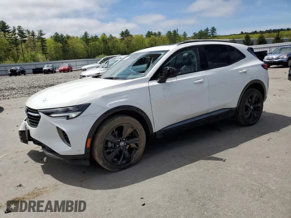 ✅ 2022 Buick Envision Essence • VIN: LRBFZPR41ND163656 • Lot: 57248915. Wystawiony na Copart z przebiegiem 12 504 mil. Bezpłatny archiwum sprzedaży aukcyjnych z USA i szczegółowy raport historii pojazdu na DreamBid. Zdjęcie 1.