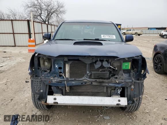 ✅ 2007 Toyota Tacoma • VIN: 5TEMU52N97Z460103 • Lot: 45775635. Listed on Copart with 241,146 mi. Free auction sales archive from the USA and detailed vehicle history report at DreamBid. Image 5.