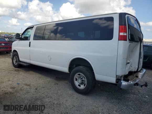 2018 Chevrolet Express Passenger LT с VIN 1GAZGPFG5J1330978, выставлен на аукционе Copart как лот 78253274 с пробегом 97 745 миль миль и Списание • Salvage title. История ставок и продаж доступна на DreamBid. Изображение 2.