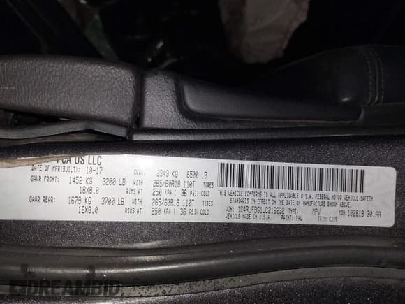 ✅ 2018 Jeep Grand Cherokee Limited • VIN: 1C4RJFBG1JC216232 • Lot: 42786023. Wystawiony na IAAI z przebiegiem 119 812 mil. Bezpłatny archiwum sprzedaży aukcyjnych z USA i szczegółowy raport historii pojazdu na DreamBid. Zdjęcie 9.