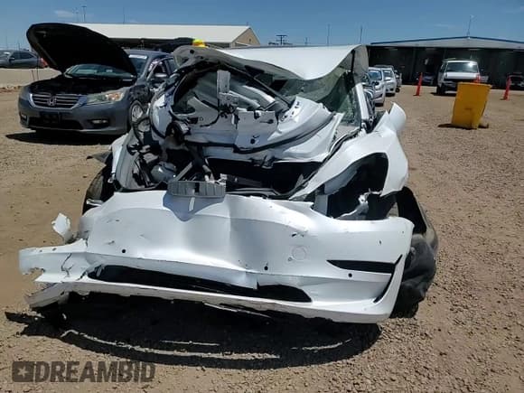 ✅ 2021 Tesla Model 3 Performance • VIN: 5YJ3E1EC6MF076644 • Lot: 63647105. Wystawiony na Copart z przebiegiem Nie podano. Bezpłatny archiwum sprzedaży aukcyjnych z USA i szczegółowy raport historii pojazdu na DreamBid. Zdjęcie 13.