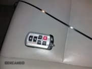 ✅ 2017 Toyota Sienna XLE • VIN: 5TDDZ3DC1HS156781 • Lot: 41457089. Listed on IAAI with 189,921 mi. Free auction sales archive from the USA and detailed vehicle history report at DreamBid. Image 11.