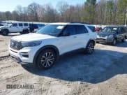 ✅ 2022 Ford Explorer ST-Line • VIN: 1FMSK7KH1NGA28074 • Lot: 41733112. Wystawiony na IAAI z przebiegiem 82 055 mil. Bezpłatny archiwum sprzedaży aukcyjnych z USA i szczegółowy raport historii pojazdu na DreamBid. Zdjęcie 18.