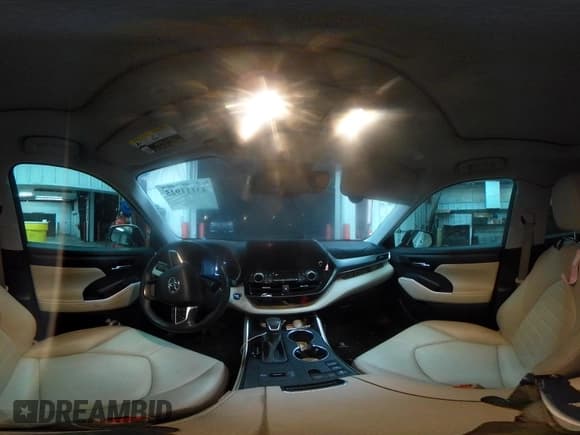 ✅ 2023 Toyota Highlander Platinum • VIN: 5TDKDRAH6PS003112 • Lot: 43111925. Wystawiony na IAAI z przebiegiem 33 641 mil. Bezpłatny archiwum sprzedaży aukcyjnych z USA i szczegółowy raport historii pojazdu na DreamBid. Zdjęcie 19.