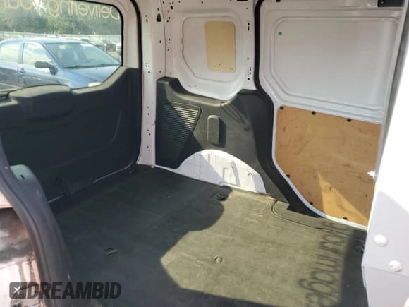 ✅ 2016 Ford Transit Connect XL • VIN: NM0LE6E76G1230795 • Lot: 71809105. Wystawiony na Copart z przebiegiem 180 141 mil. Bezpłatny archiwum sprzedaży aukcyjnych z USA i szczegółowy raport historii pojazdu na DreamBid. Zdjęcie 11.
