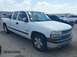 2001 Chevrolet Silverado 1500 LS with VIN 2GCEC19T411116887, listed as a IAAI auction lot 42845108 with 189,305 mi miles and . Bid and sale history available at DreamBid. Image 1.