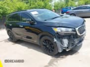 ✅ 2020 Kia Sorento LX • VIN: 5XYPGDA56LG659288 • Лот: 42495055. Опубликован ранее на IAAI с пробегом 73 760 миль. Бесплатный доступ к архиву аукционных продаж из США и подробный отчёт об истории автомобиля на DreamBid. Изображение 1.
