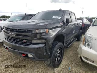 ✅ 2020 Chevrolet Silverado 1500 LT Trail Boss • VIN: 1GCPYFED2LZ310026 • Lot: 73865784. Wystawiony na Copart z przebiegiem 77 082 mil. Bezpłatny archiwum sprzedaży aukcyjnych z USA i szczegółowy raport historii pojazdu na DreamBid. Zdjęcie 1.