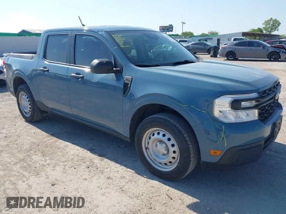 ✅ 2022 Ford Maverick XL • VIN: 3FTTW8F9XNRA52453 • Lot: 43197877. Wystawiony na IAAI z przebiegiem 69 736 mil. Bezpłatny archiwum sprzedaży aukcyjnych z USA i szczegółowy raport historii pojazdu na DreamBid. Zdjęcie 1.