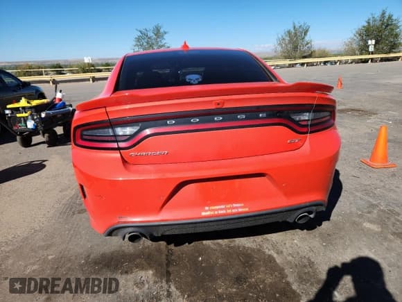 ✅ 2022 Dodge Charger GT • VIN: 2C3CDXHG0NH189025 • Lot: 82489275. Wystawiony na Copart z przebiegiem 70 693 mil. Bezpłatny archiwum sprzedaży aukcyjnych z USA i szczegółowy raport historii pojazdu na DreamBid. Zdjęcie 6.