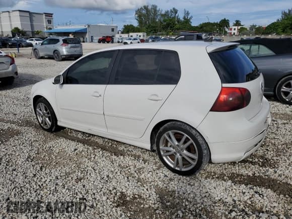 ✅ 2007 Volkswagen Rabbit • VIN: WVWCR71K47W062715 • Lot: 74681134. Wystawiony na Copart z przebiegiem 160 013 mil. Bezpłatny archiwum sprzedaży aukcyjnych z USA i szczegółowy raport historii pojazdu na DreamBid. Zdjęcie 2.